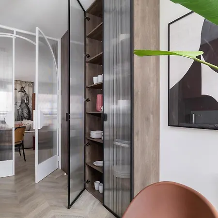 Appartement Deluxe Podskale 18 With Parking & Balcony In By Renters Prestige Cracovie