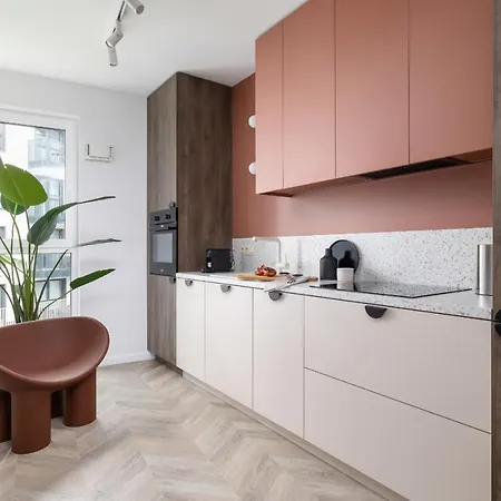 Lägenhet Deluxe Podskale 18 With Parking & Balcony In By Renters Prestige *